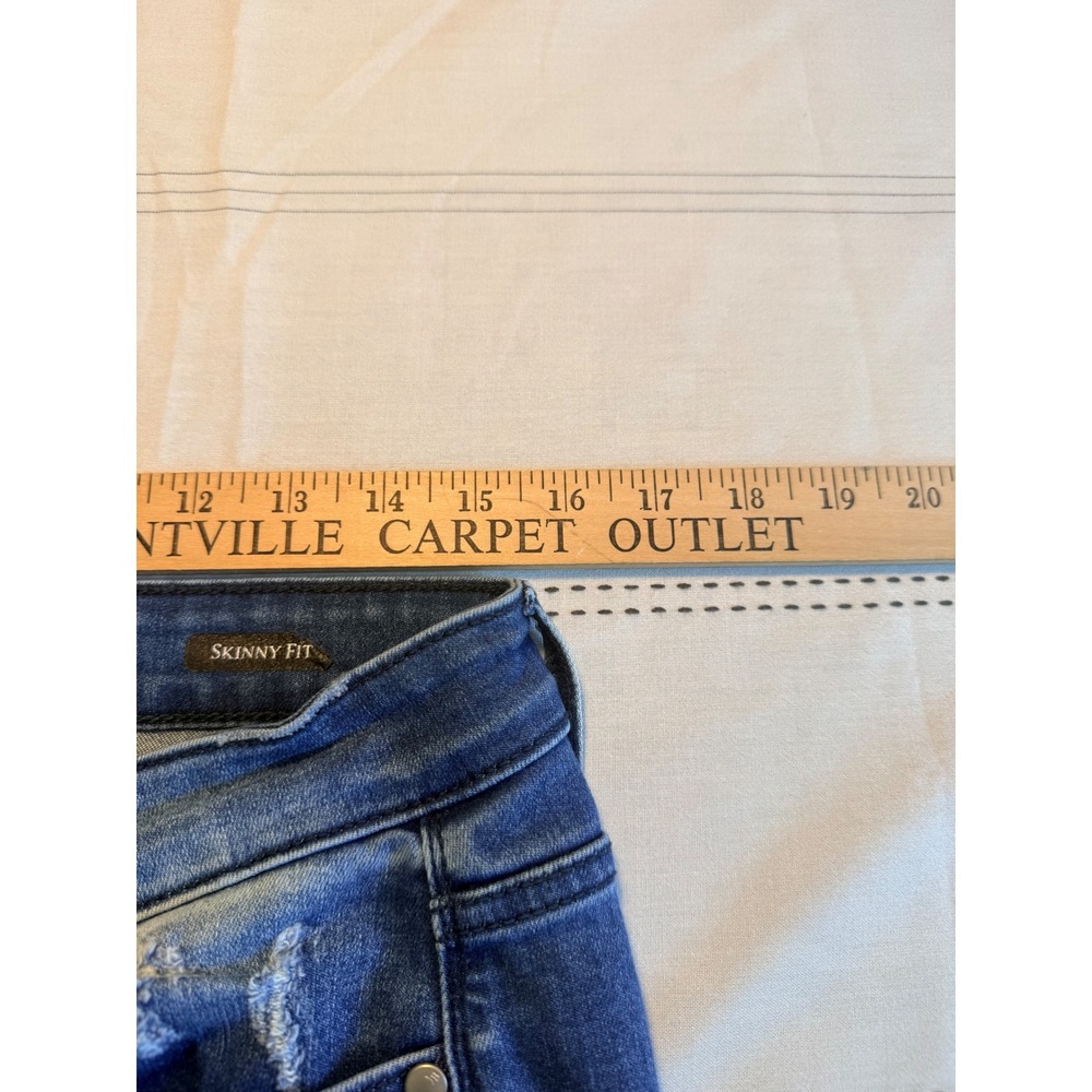 Judy Blue Women Skinny Fit Distressed Jeans Medium Wash High Rise Size 13/31 - Picture 6 of 8